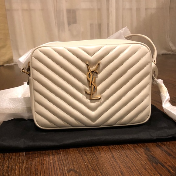 Saint Laurent Lou Medium Quilted Leather Bag - Picture 2 of 7